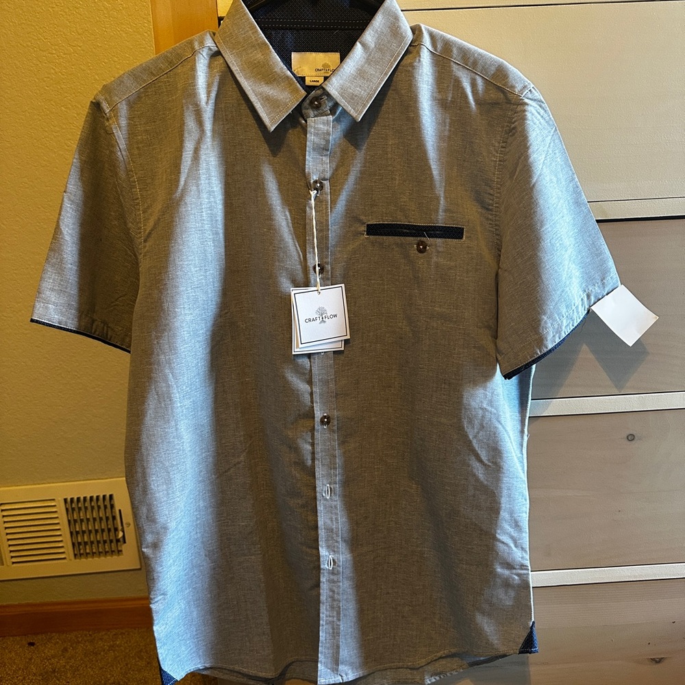 Men's Blue Short Sleeve Shirt
